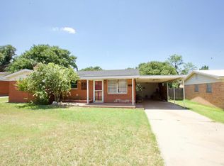1604 Oriole St, Big Spring, TX 79720