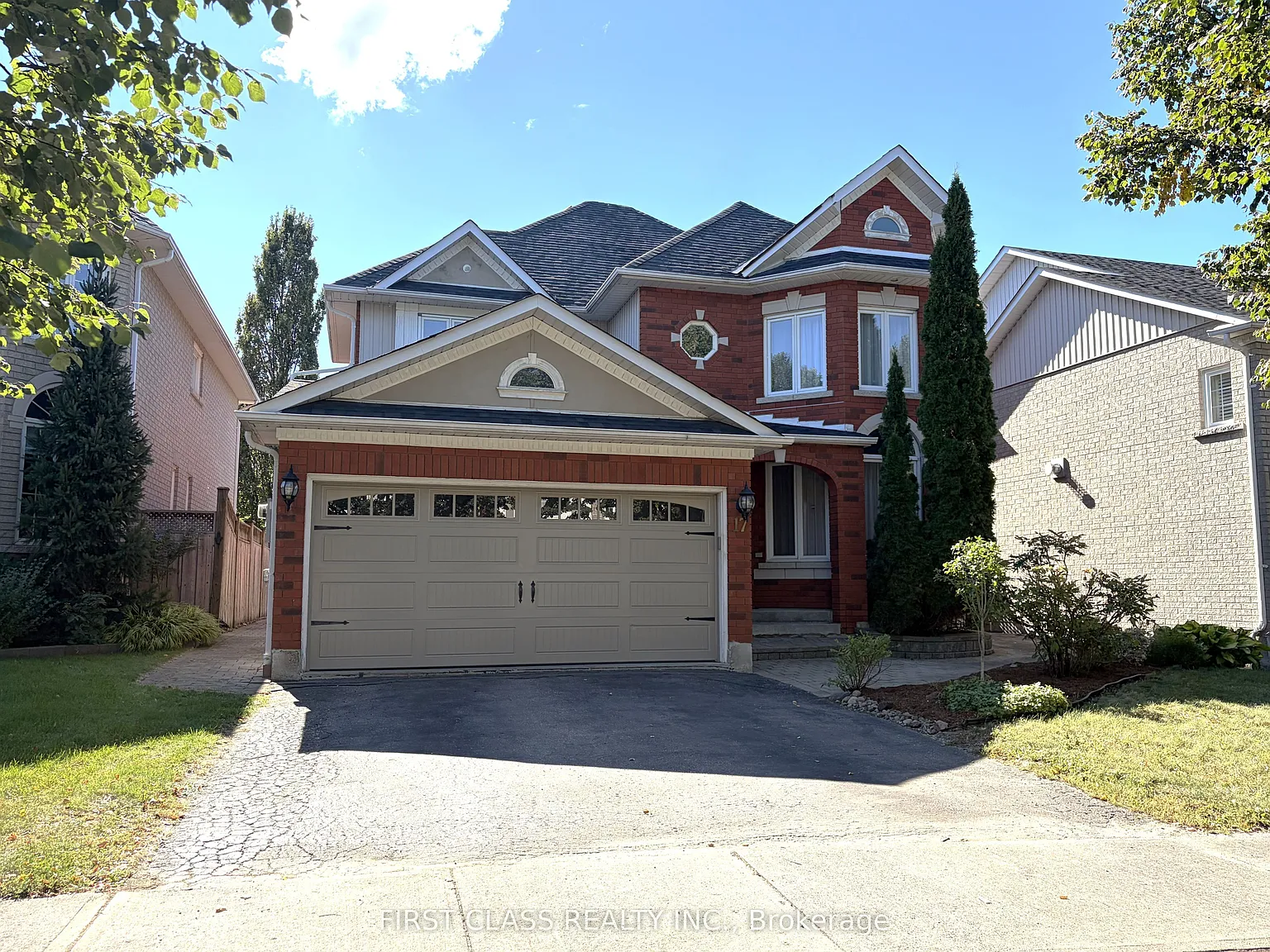 5 bed, $3,850 — Photo 1