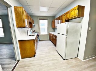 82 Brighton 11th St APT 1F, Brooklyn, NY 11235