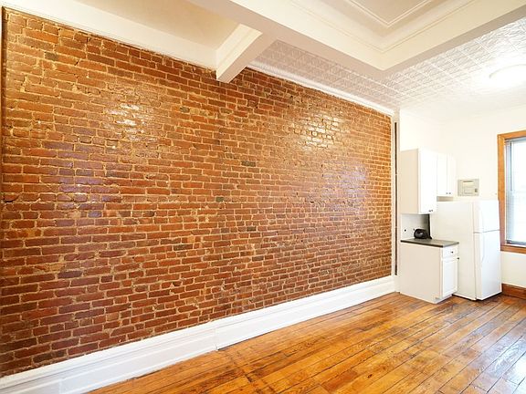 2nd image of 354 Union St #42
