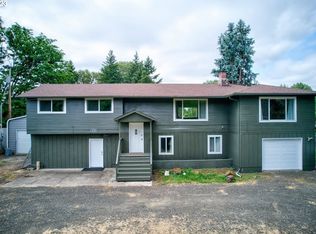 2150 Del Rio Rd, Roseburg, OR 97471