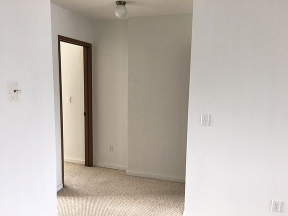 2nd image of 1602 Naval Ave