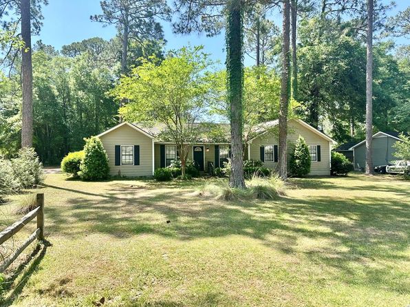 1410 Woodland Dr, Bainbridge, GA 39819