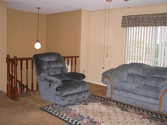 4th image of 2958 Orchardtree Ct
