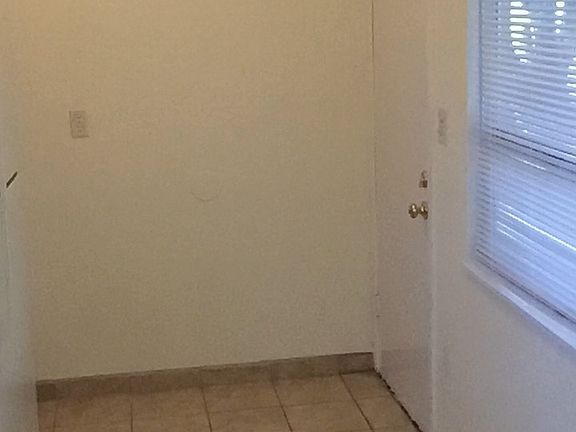 3rd image of 8214 Lake St SW APT 1