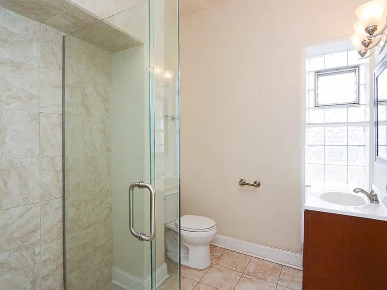 2347 W 24th Pl #R4 — Photo 19