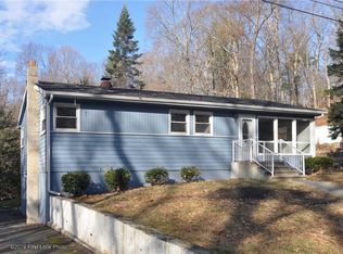 17 Dade Rd, Cumberland, RI 02864