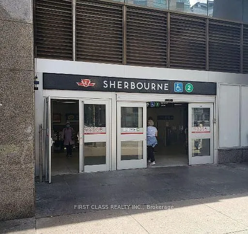 575 Bloor St E #2608 — Photo 26