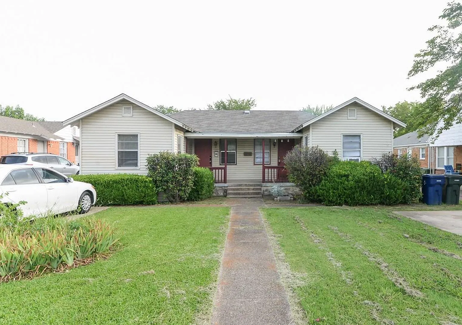 Duplex in Garland ISD — Photo 1