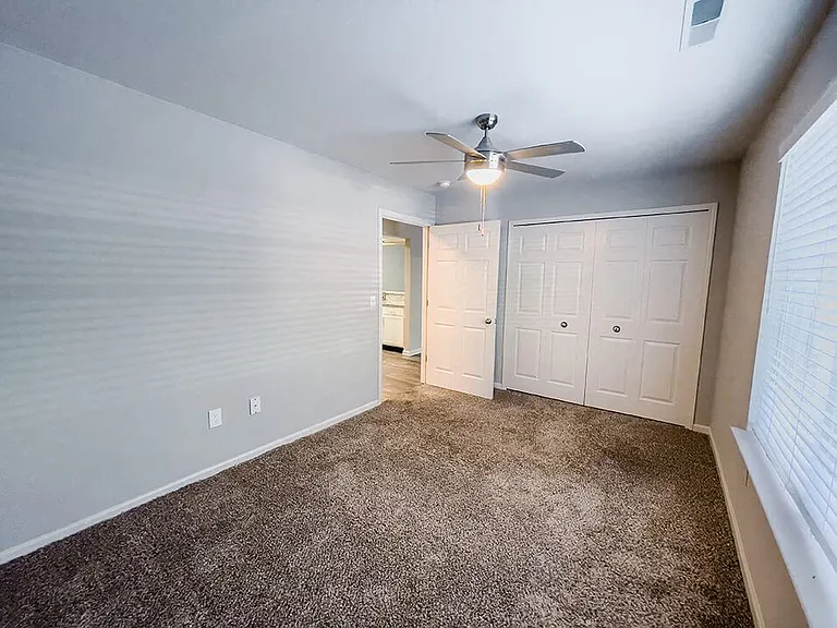 1 and 2 Bedroom Floorplans Available