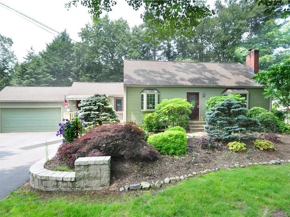 42 Chriswell Drive, Simsbury, CT 06070