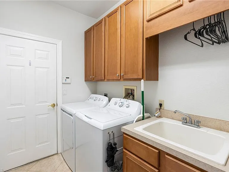 4923 Cerromar Dr — Photo 26
