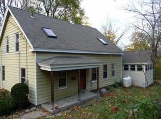 9 Lyman Ave, Easthampton, MA 01027