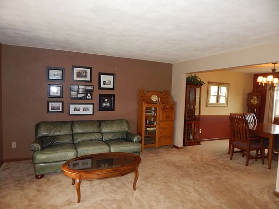 4th image of 1154 Shady Springs Ct