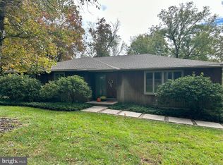 9 Carriage Ln, Newark, DE 19711