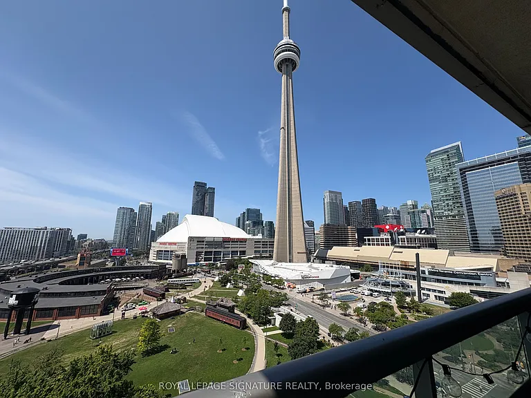 51 Lower Simcoe St #1708 — Photo 21