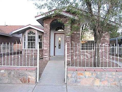1st image of 864 Mondel Pine Pl