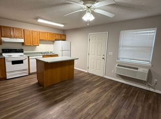 1701 / 1705 RT Dunn, Bloomington, IL 61701
