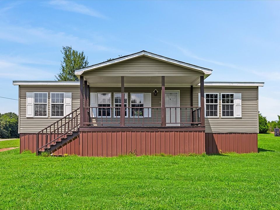 1st image of 234 Howell Hill Rd