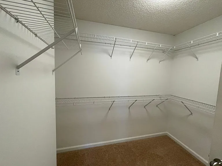9010 Nesbit Ferry Rd — Photo 13