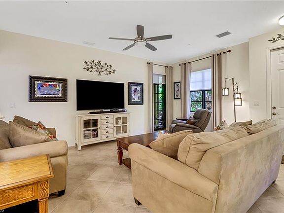 4th image of 8941 Malibu ST #103