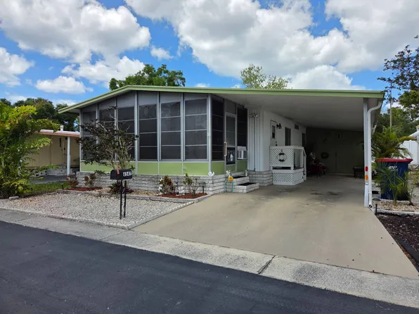 6547 Lamprey Ln, New Port Richey, FL 34653