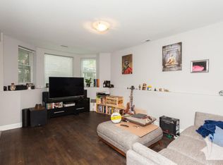 3310 N Kenmore Ave APT 1N, Chicago, IL 60657