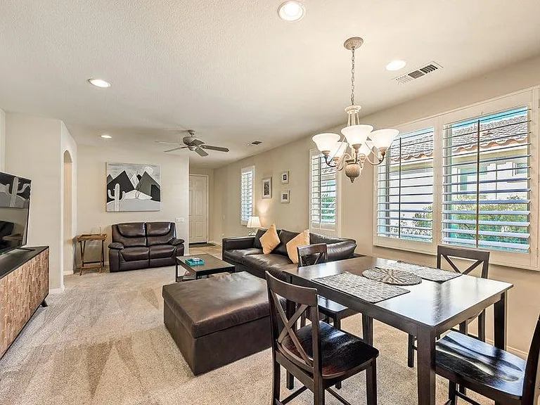 80528 Avenida Camarillo — Photo 5