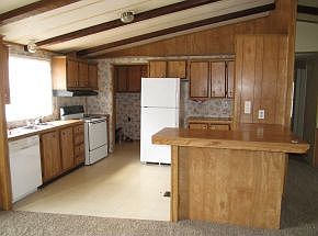 4th image of 566 County Road 822