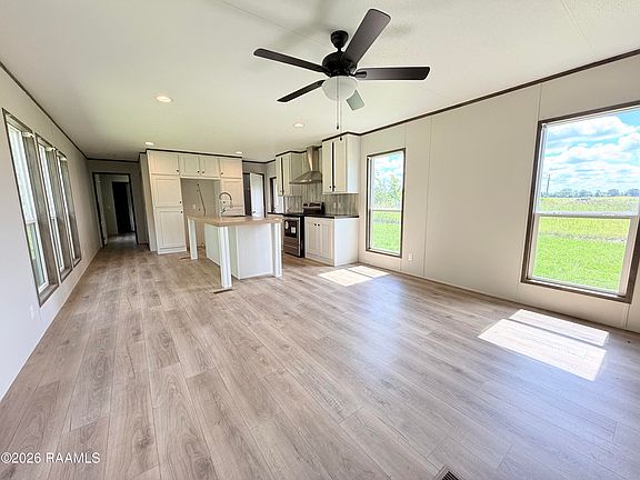 3rd image of 616 Saint Raphael Dr