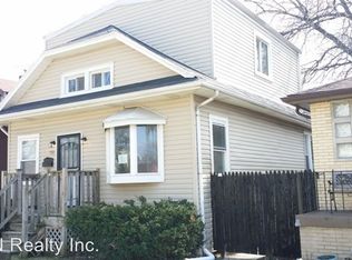 1323 W 98th St, Chicago, IL 60643