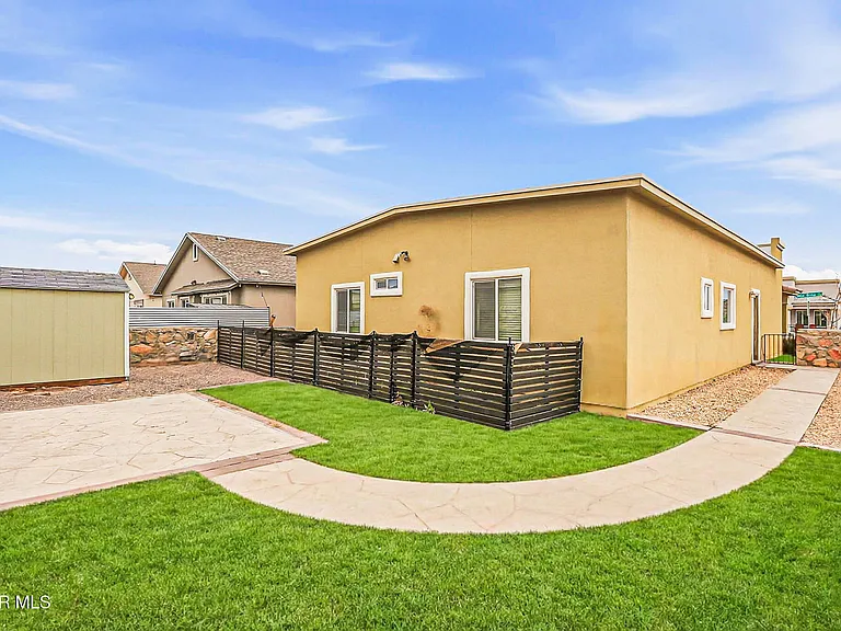 3853 Loma Brisa Dr — Photo 30