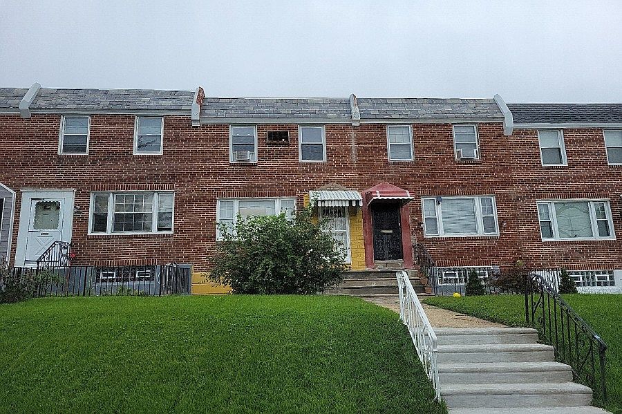 1st image of 209 E Duncannon Ave