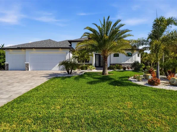 9326 Panama Cir, Port Charlotte, FL 33981