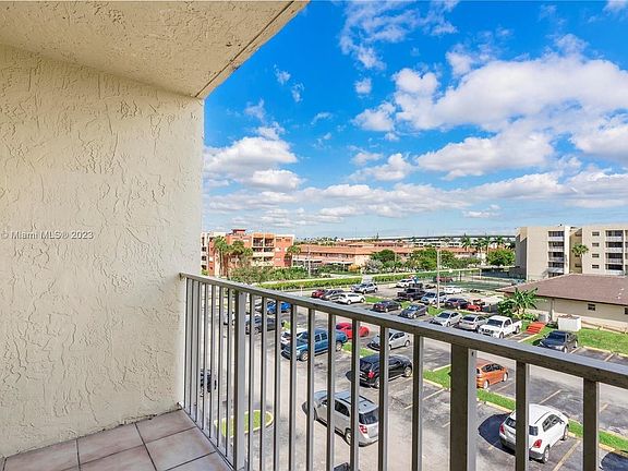 3rd image of 8145 NW 7th St APT 414