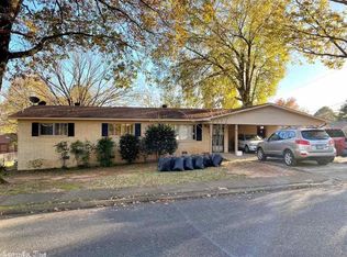 609 Freida St, Hot Springs, AR 71913