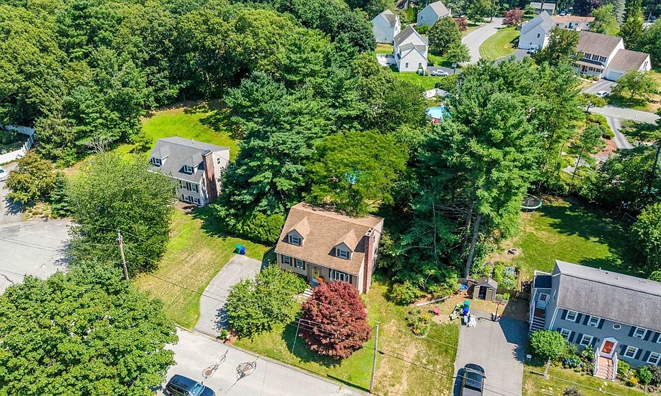 1st image of 127 Parsonage Way
