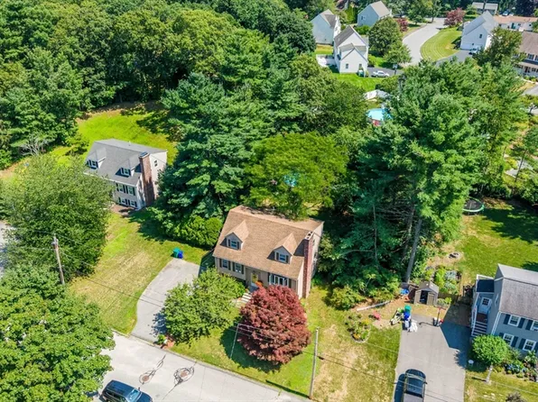 127 Parsonage Way, Attleboro, MA 02703