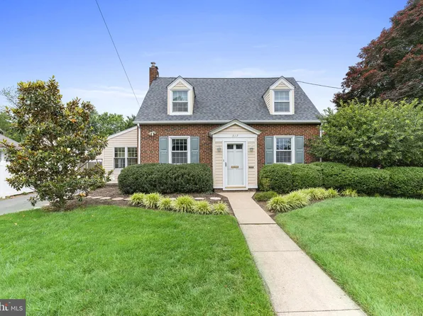 317 E Christian St, Wilmington, DE 19804