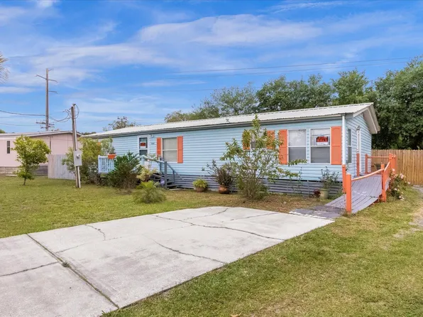 5003 Cambridge Dr, Mims, FL 32754
