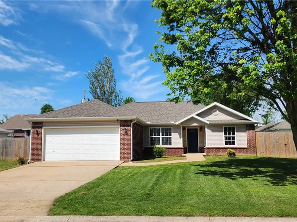 657 Frances Dr, Centerton, AR 72719