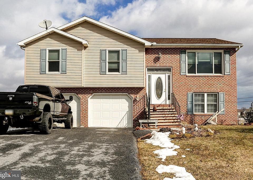 1st image of 100 Ely Dr