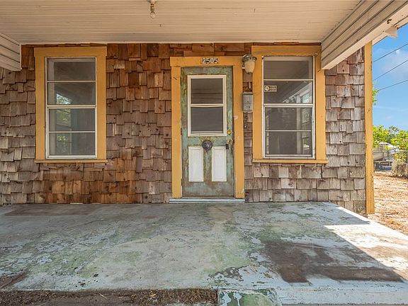 3rd image of 2505 E 17th Ave