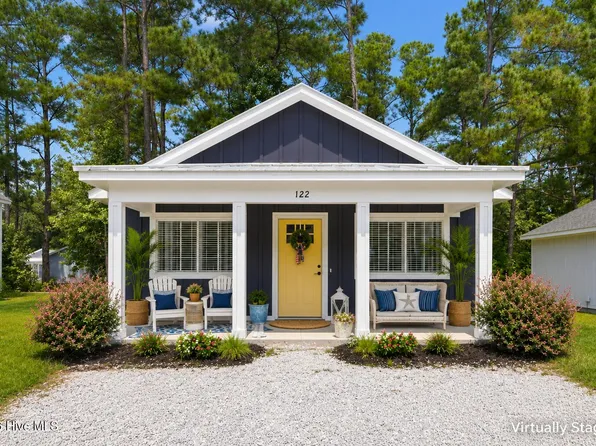 122 Long Pond Loop, Swansboro, NC 28584