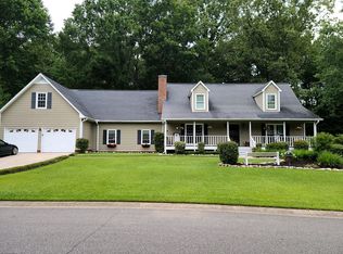 312 Oak Leaf Cir, Birmingham, AL 35244