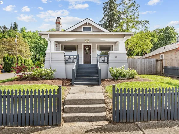 502 S McLoughlin Blvd, Oregon City, OR 97045