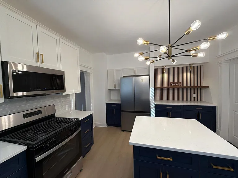 309 S 2nd Ave — Photo 30