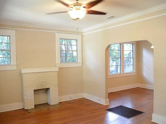 Living Room with tons of light