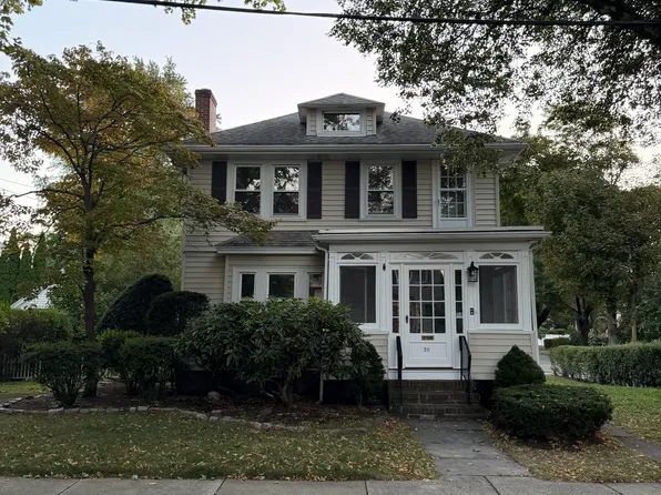 20 Adella Ave, Newton, MA 02465