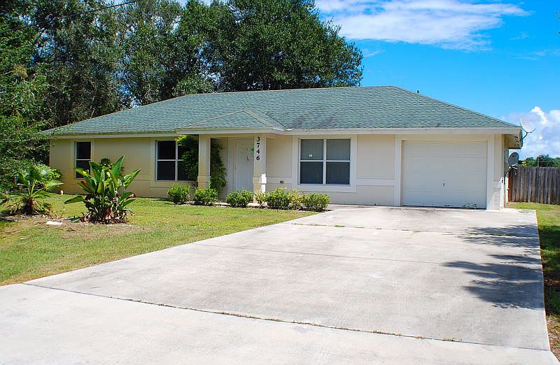 3746 NW 16th Ave, Okeechobee, FL 34972 | Zillow